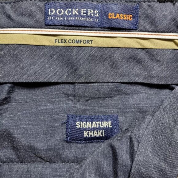 Dockers Mens Signature Khaki Classic Fit Size 34 Lux Cotton Stretch Flex Comfort - Picture 6 of 8